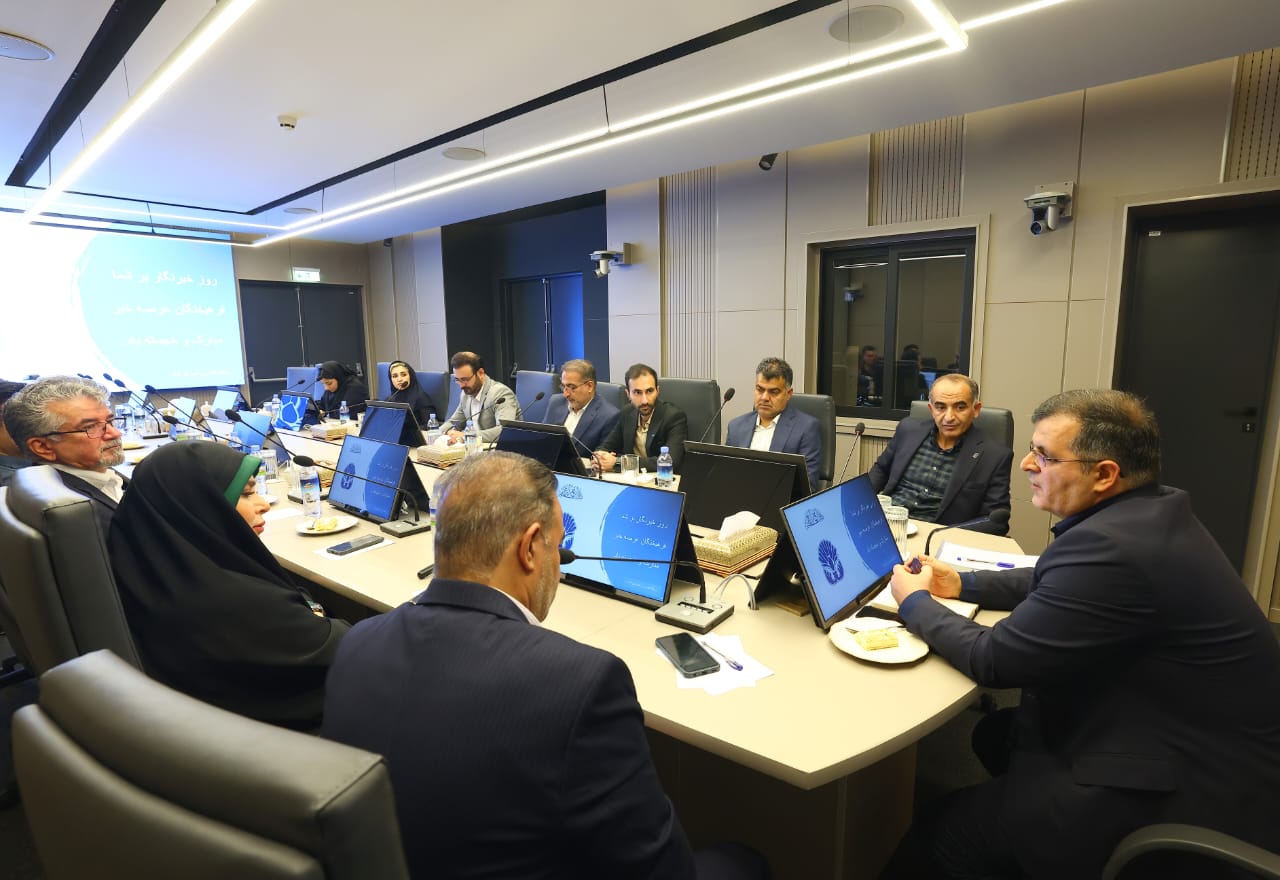 دیدار-بیک-زاده-و-خبرنگاران-2