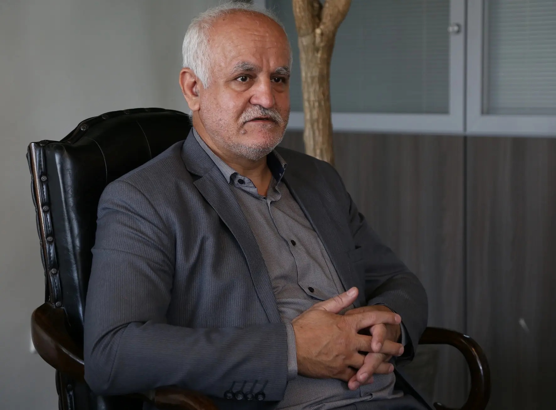 یک پیش بینی عجیب از قیمت طلا در ماه‌های آینده/ برای سرمایه‌گذاری نقره بخریم؟