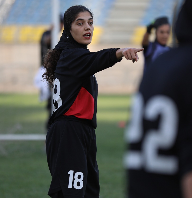 کاپیتان پرسپولیس - صادقی