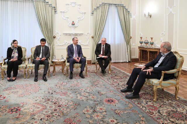 پزشکیان-۳