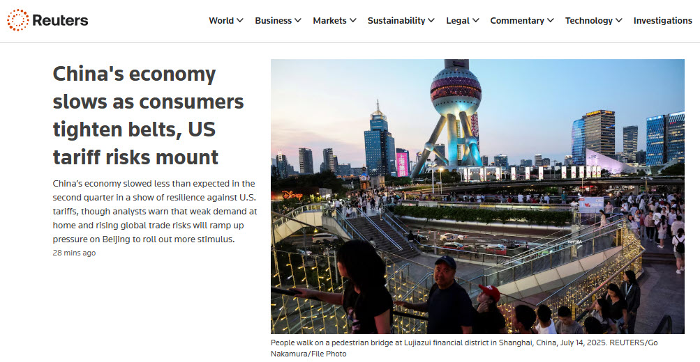 1 - اقتصاد چین در آستانه ریزش جدی - China_s economy slows as consumers tighten belts_ US tariff risks mount