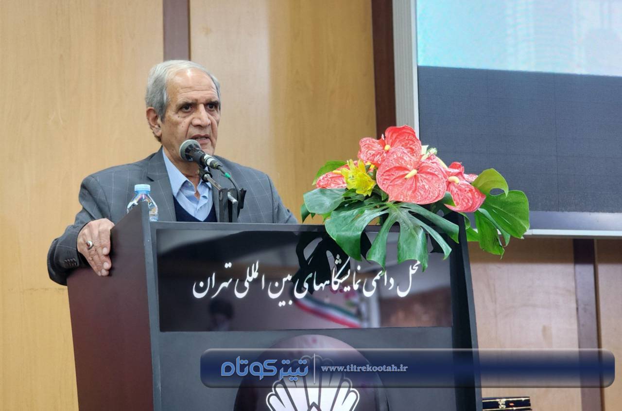 روز-دوم-نمایشگاه-رنگ-رزین-9