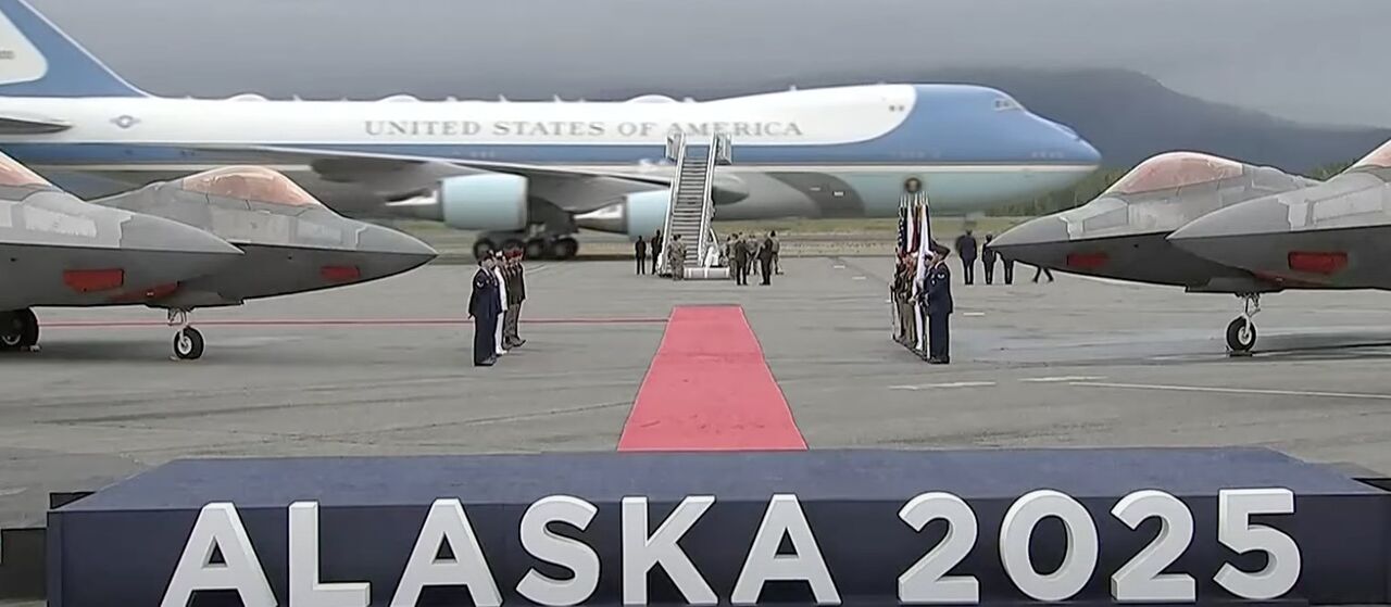 ترامپ+آلاسکا