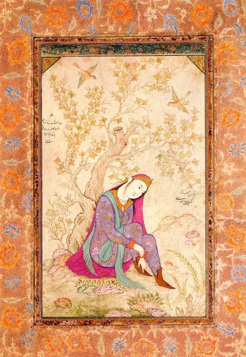 دختر نشسته