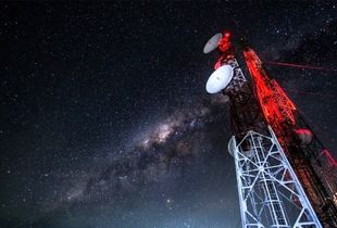 نصب ۱۱ هزار باتری برای نجات دکل‌های مخابراتی