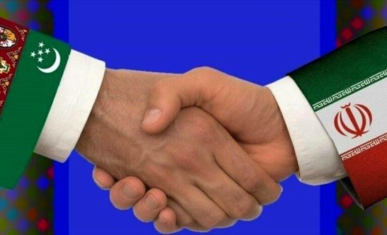 توافق تاریخی برق بین ایران و ترکمنستان منعقد شد