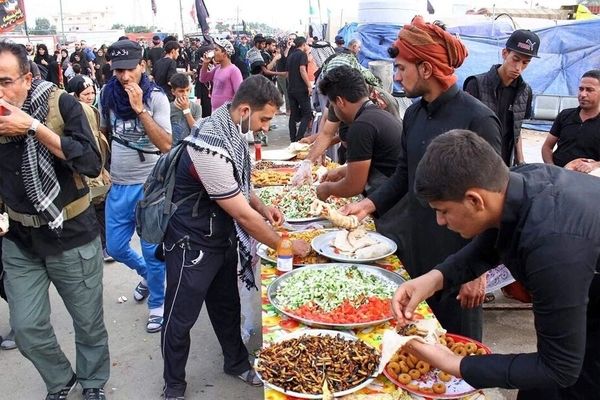 موکب داران: خروج از مرز سخت است / گمرک: مشکل خروج نداریم