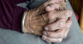 بازنشستگان منتظر افزایش حقوق در زمستان باشند؟ 