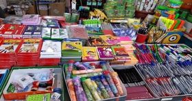 افزایش ۳۰ درصدی قیمت نوشت افزار / محموله‌ ها در گمرک معطل مانده‌ اند