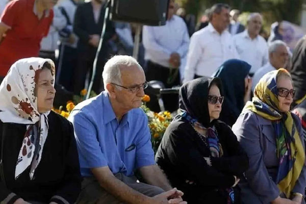 بازنشستگان تامین اجتماعی در انتظار/ ادامه مذاکرات بیمه تکمیلی از شنبه