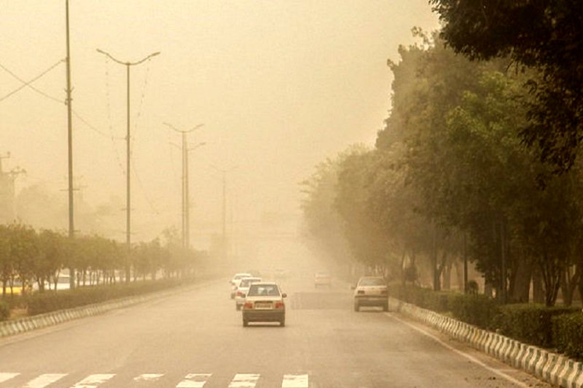 ورود گرد و غبار به تهران