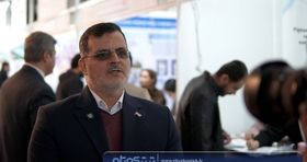 فرصت آفرینی برای جهش صادرات در نمایشگاه رنگ و رزین ۱۴۰۴