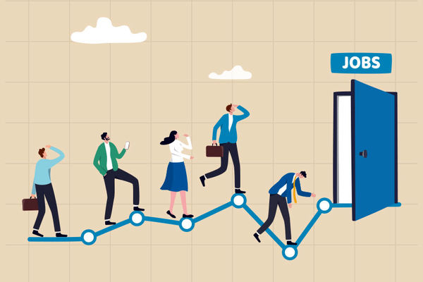 چرا شرکت در بوت‌کمپ PHP، نقطه آغاز مناسبی برای ورود حرفه‌ای به بازار کار برنامه‌نویسی است؟
