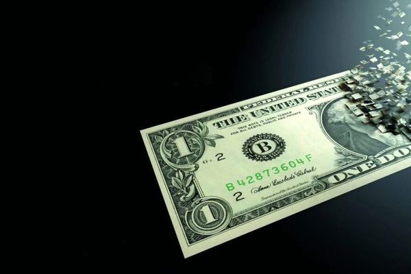 پیش بینی عجیب از آینده دلار آمریکا