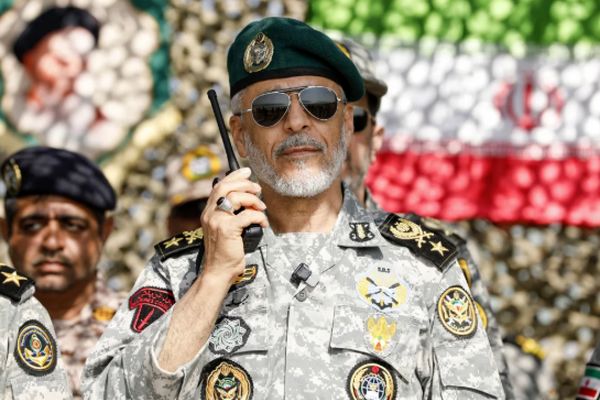 خودکفایی ارتش جمهوری اسلامی ایران / تجهیزات نظامی فعال شد