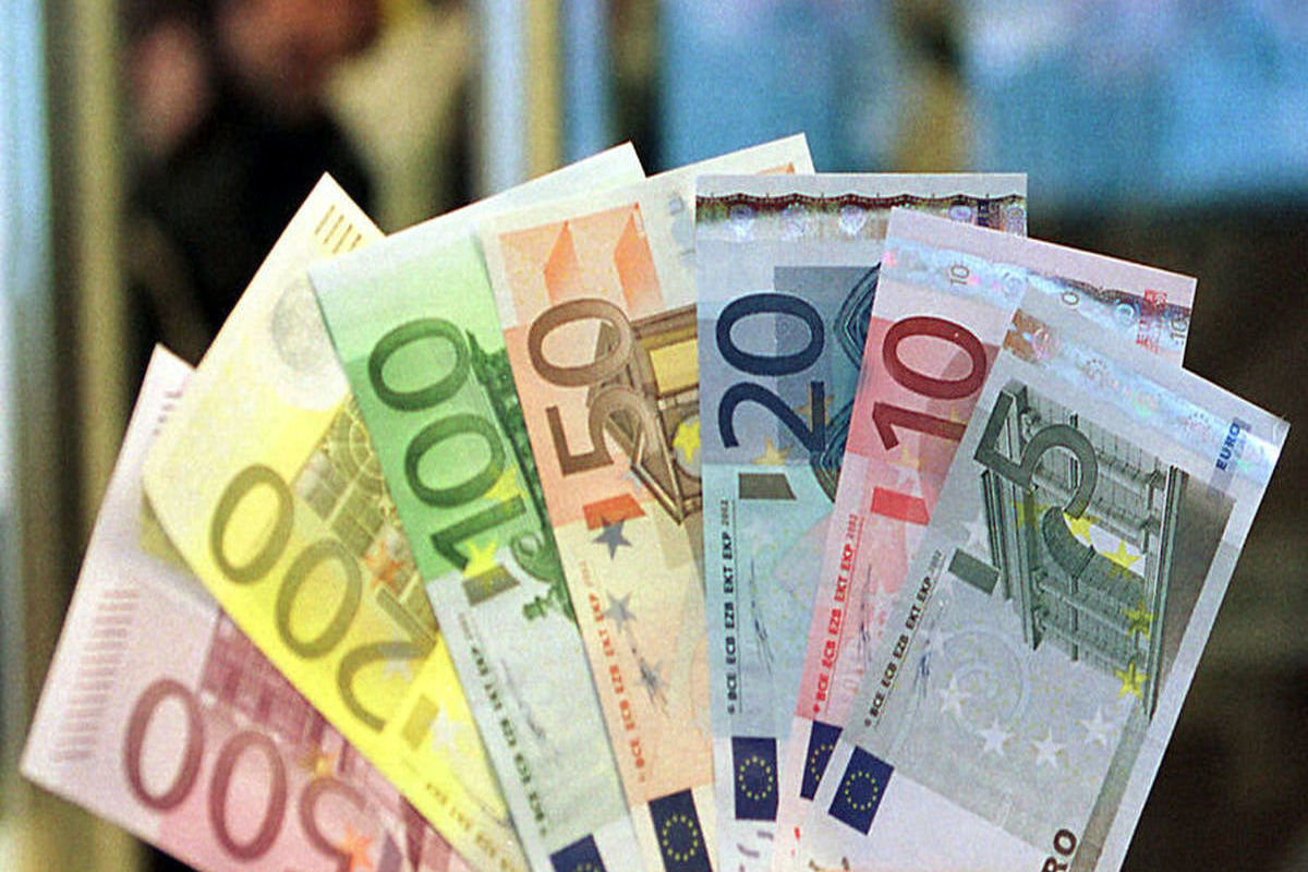 سقوط آزاد قیمت یورو در بازار یکشنبه