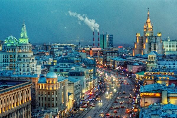 ۴ روز سفر به مسکو چقدر پول می خواهد؟ / آخرین قیمت تور هوایی روسیه
