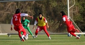 ثنا صادقی: پرسپولیس مدعی قهرمانی خواهد شد