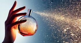 آیا ماندگاری کم به معنای عطر فیک است؟ پشت‌پرده یک باور اشتباه
