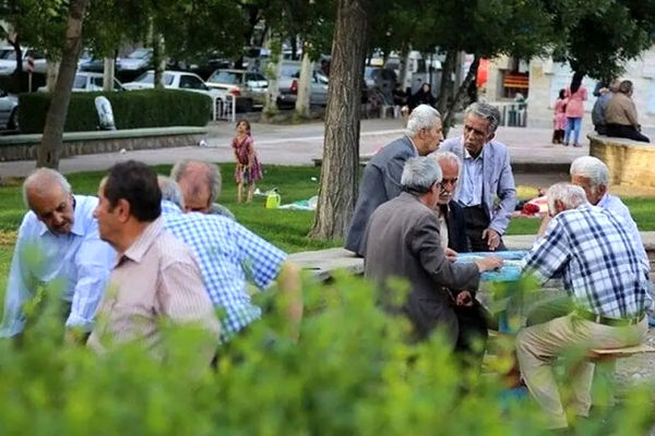 واریز وام ۵۰ میلیونی بازنشستگان تامین اجتماعی/ ثبت نام مرحله بعدی چه زمانی انجام می‌شود؟