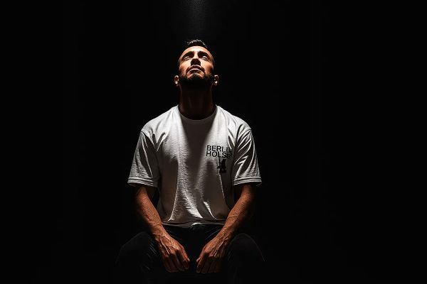 اهمیت نور در عکاسی | چرا نور قلب هر عکس است؟
