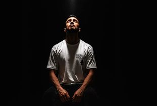 اهمیت نور در عکاسی | چرا نور قلب هر عکس است؟
