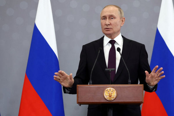 پوتین: روسیه توانایی غلبه بر این خیانت داخلی را دارد