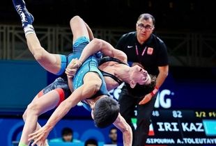 دولتخواه: مسابقات جهانی امسال پرحاشیه، عجیب و غریب بود / بودجه فدراسیون ها و پاداش مدال آوران کشتی عادلانه نیست