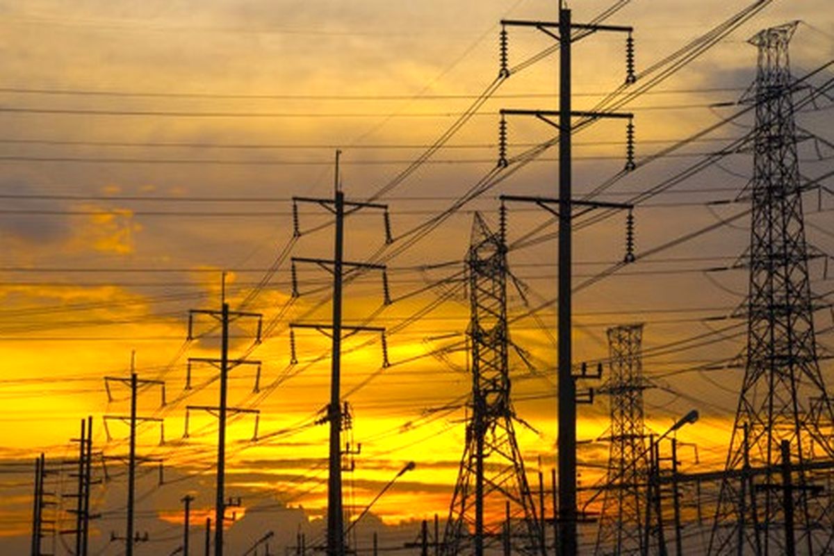 مجوز مجلس به بخش خصوصی برای صادرات برق / وزارت نیرو مکلف به همکاری شد
