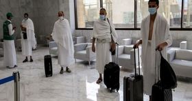 ایرانی که از سفر حج با چمدان پر بازگشت