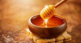 قیمت این عسل از مرز کیلویی ۱ میلیون گذشت / لیست جدید قیمت انواع عسل
