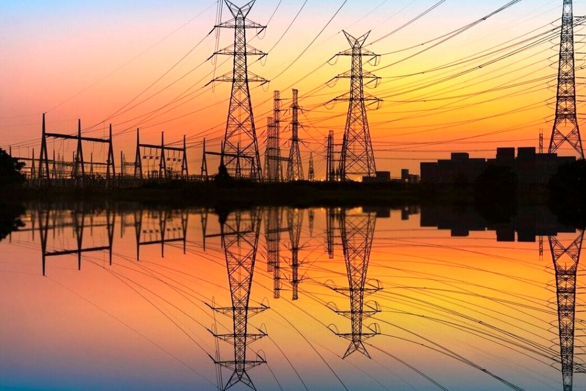 این کشورها از برق ایران تغذیه می‌کنند 