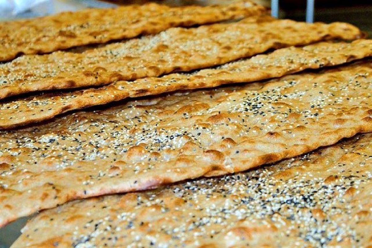خرید نان سنگک محدود شد؟ / واکنش اتحادیه نانوایان سنگکی به این خبر