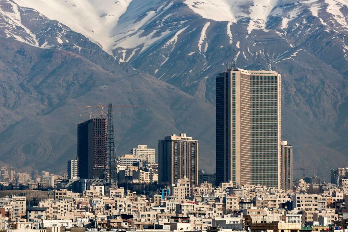 با حدود ۴ میلیارد در محله های تهران خانه چند متری می توان خرید؟