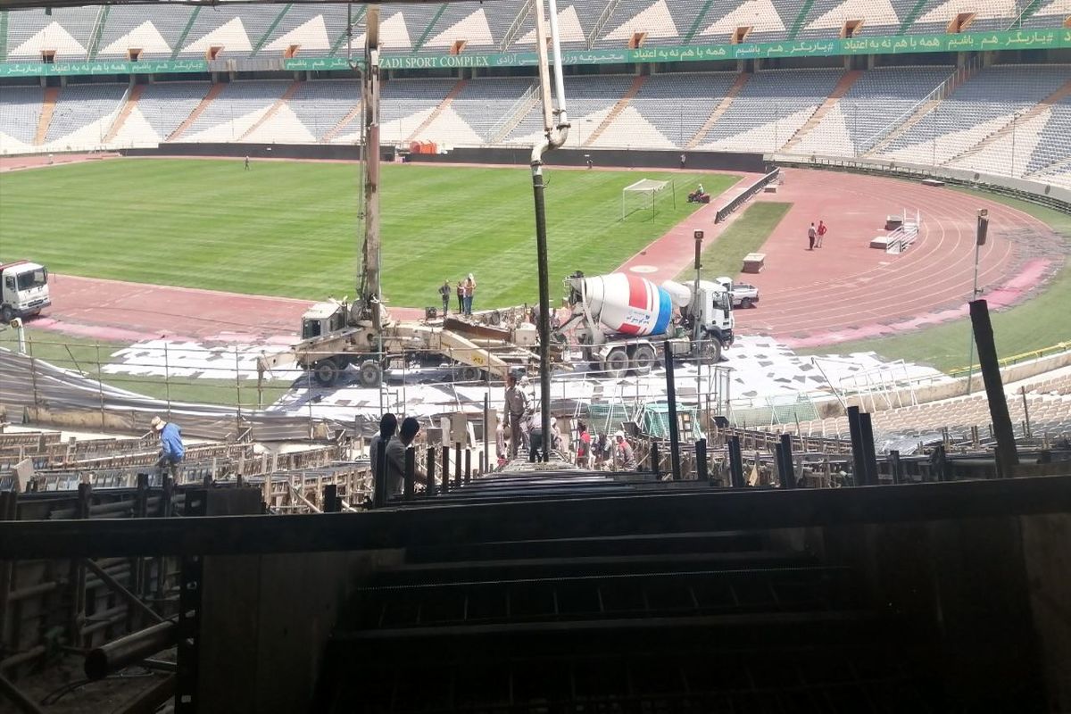 عملیات ساخت سکوهای جدید استادیوم آزادی آغاز شد + عکس