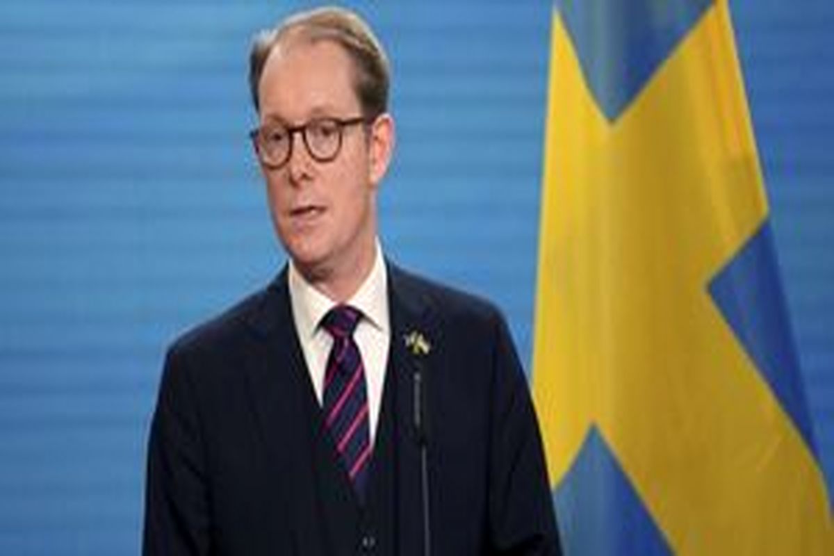 سوئد: بابت حادثه اهانت به قرآن متاسفیم
