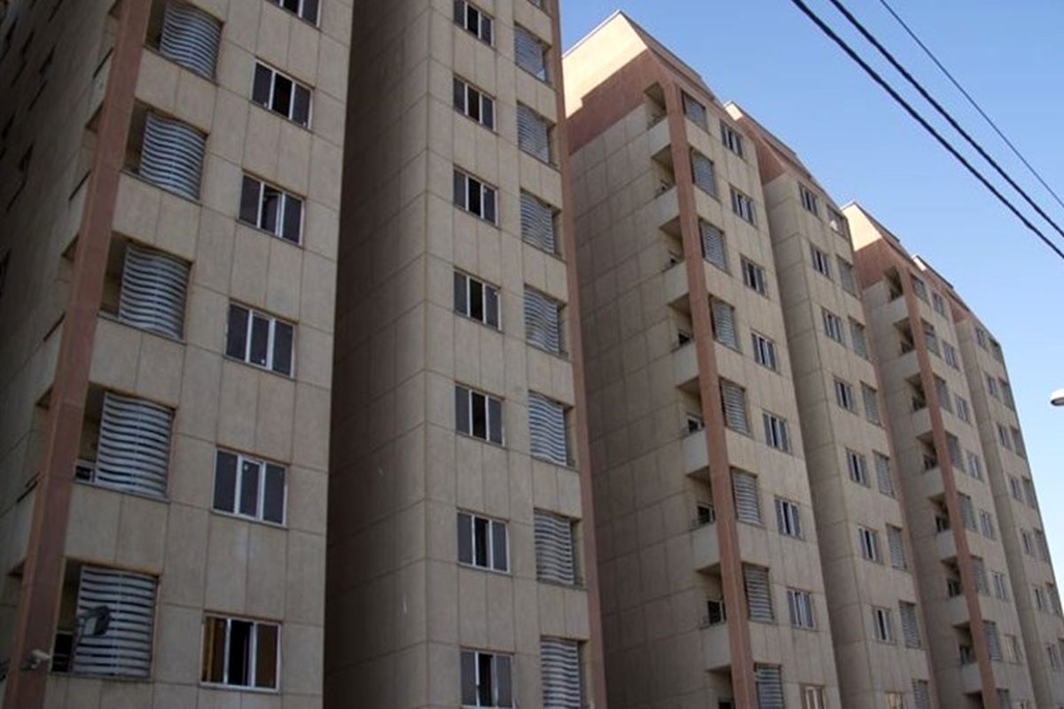 کارکنان نیروی انتظامی، خانه دار می شوند / ساخت ۱۰۰ هزار خانه‌سازمانی در دستور کار