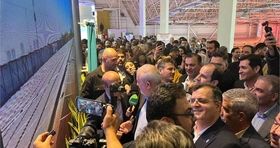 رونمایی از فاز دوم نیروگاه خورشیدی سقفی نمایشگاه بین‌المللی تهران با حضور وزیر نیرو 