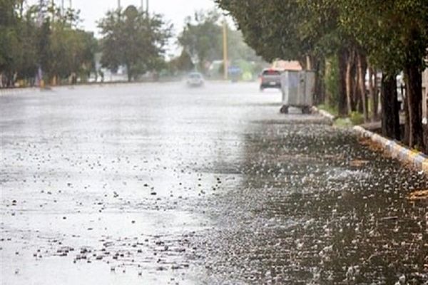 ماندگاری رگبار باران و باد در پایتخت تا 2 ساعت آینده