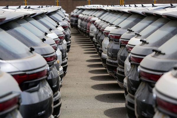 تفاوت ۶ برابری قیمت خودرو وارداتی در ایران و قطر