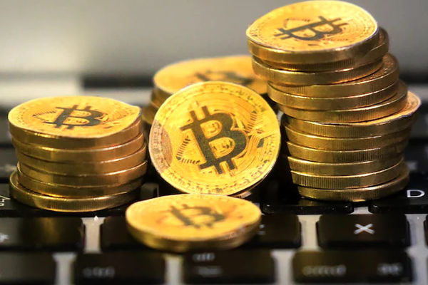 بیت کوین به کانال 90 هزار دلاری برگشت + آخرین تغیرات