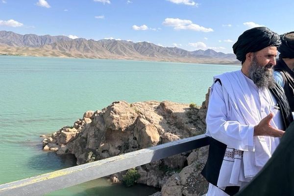 خیانت بی شرمانه طالبان در حق ایران / آب را به روی مردم بستند!