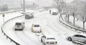 بارش سنگین برف و باران در راه کشور / زمستان آخرین زور خود را زد