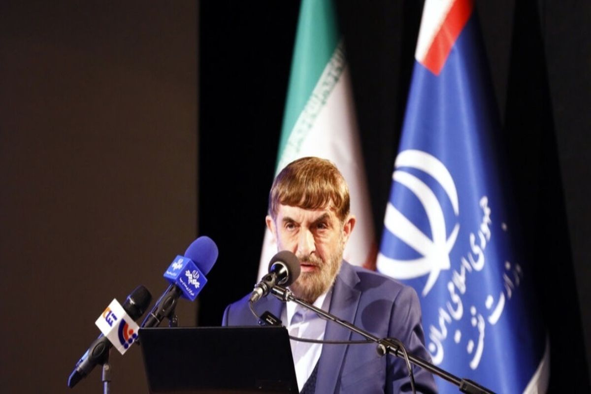 سند اصلی تحول ایران از صنعت نفت می‌گذرد

