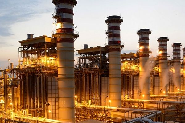 تولید برق در نیروگاه های حرارتی کشور اوج گرفت
