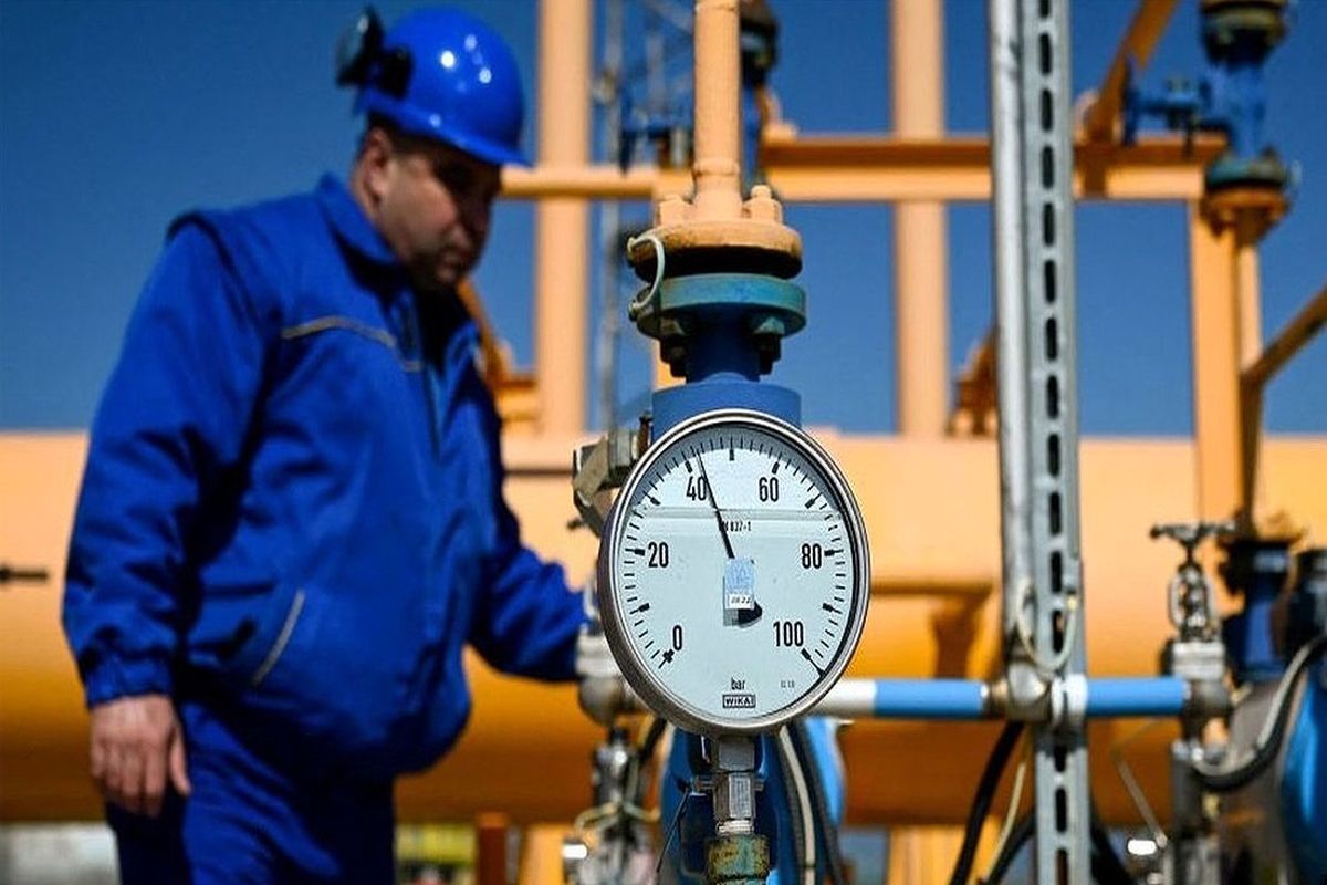 خواهش وزیر نفت از مردم / رشد تولید بنزین در دولت سیزدهم