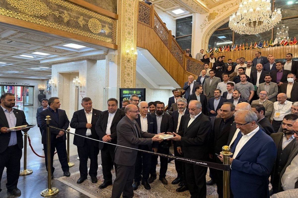 افتتاح متالکس با حضور بزرگان صنایع فولاد کشور 