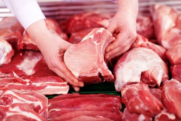 گوشت قرمز با قیمت جدید به بازار سرازیر شد (۱۹ خرداد)