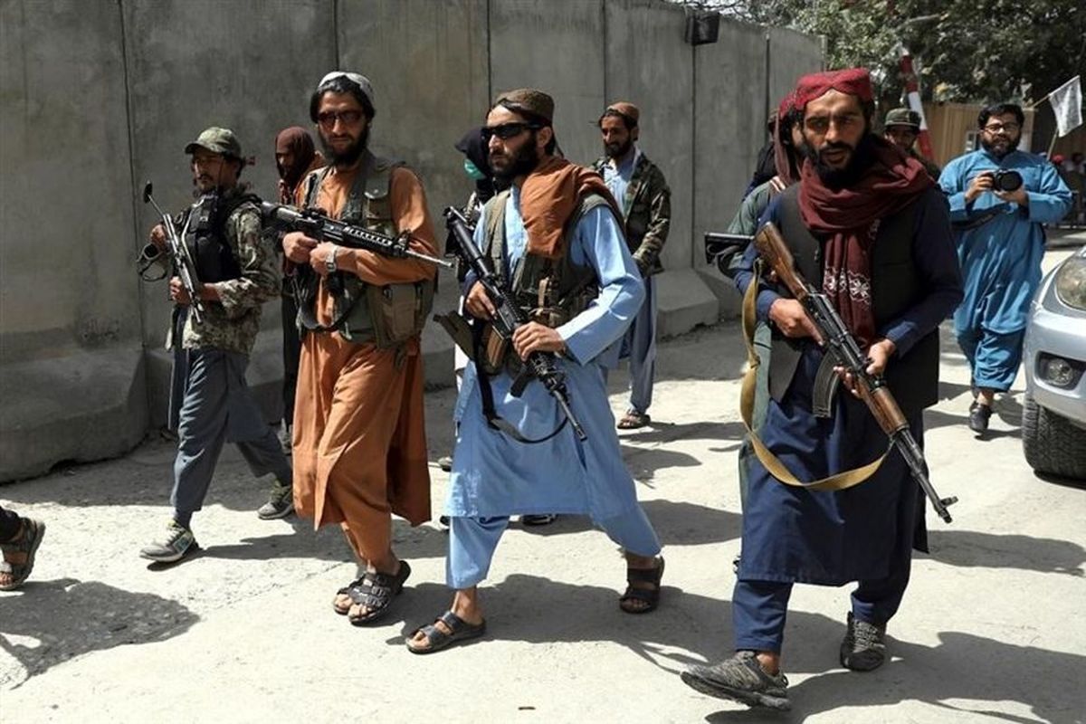 تحدید آمریکا علیه طالبان