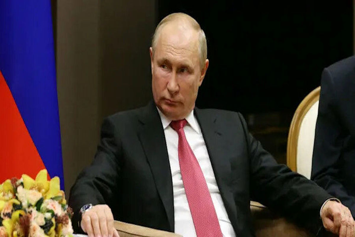 دلایل قرار بازداشت پوتین